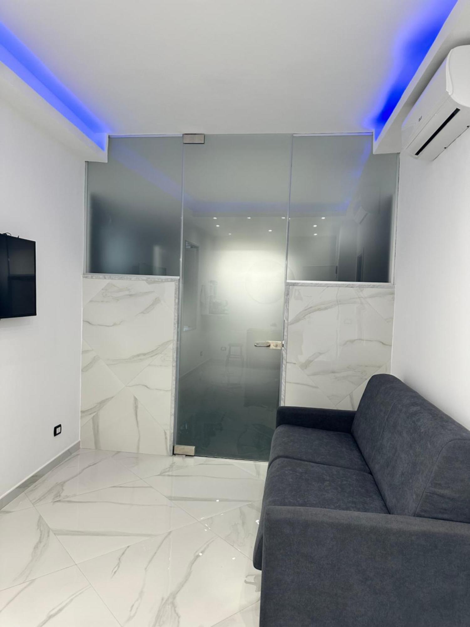 Apartament La Dimora Di Dominique Bari Zewnętrze zdjęcie