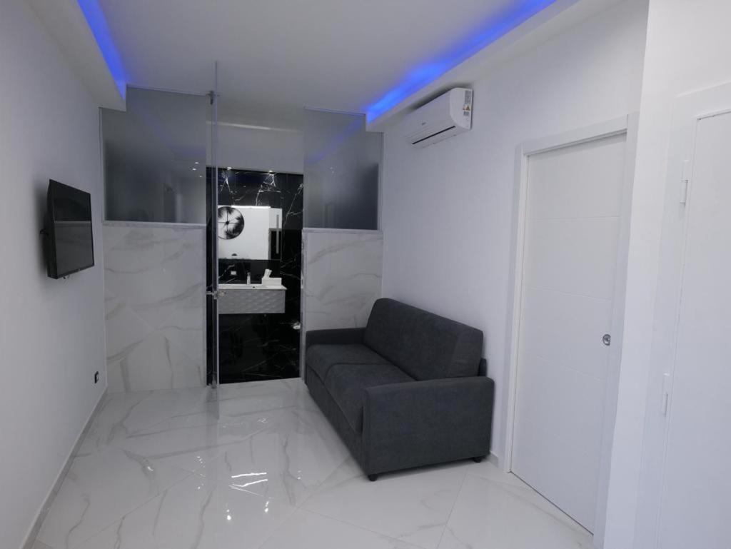 Apartament La Dimora Di Dominique Bari Zewnętrze zdjęcie
