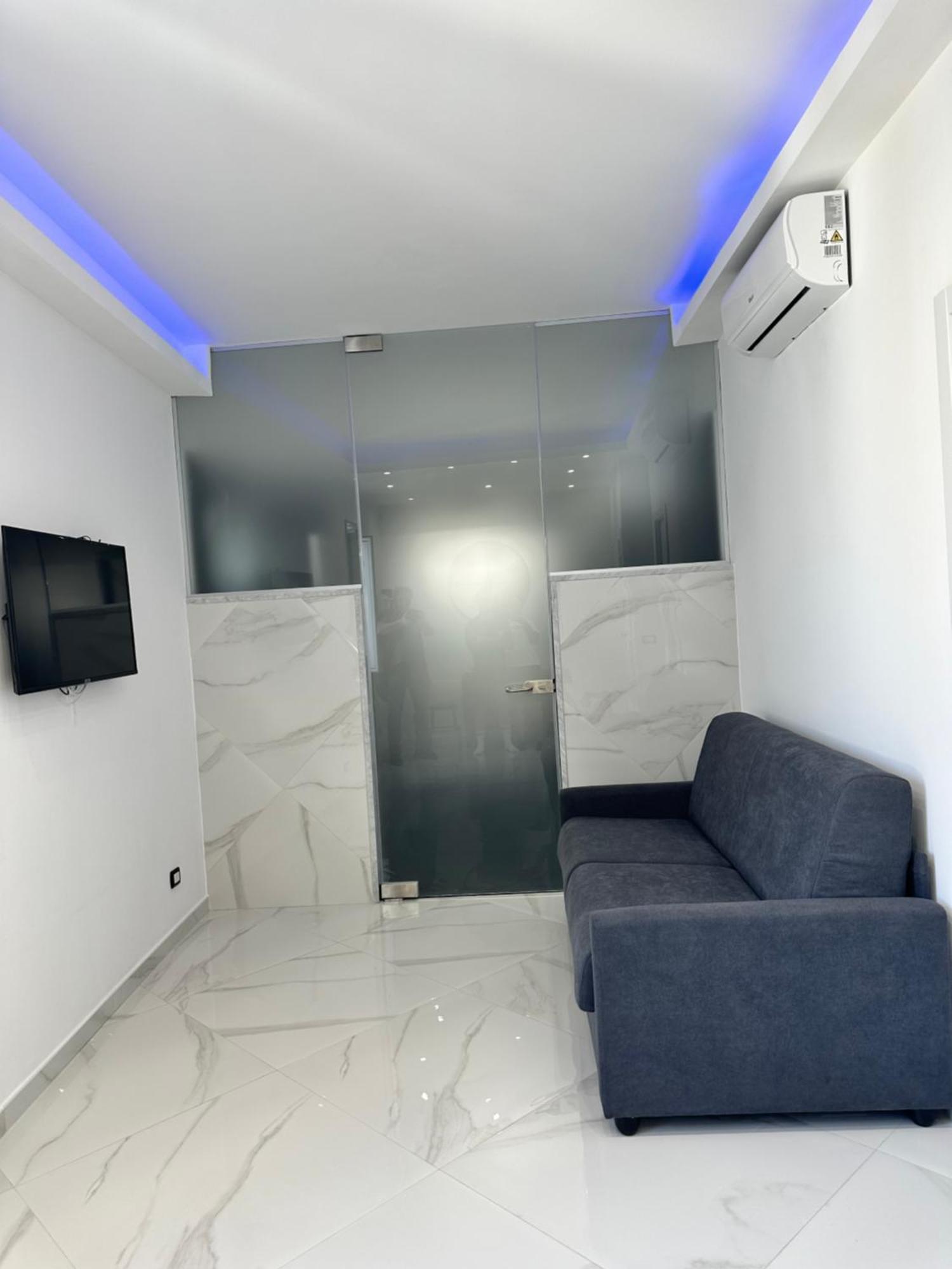 Apartament La Dimora Di Dominique Bari Zewnętrze zdjęcie