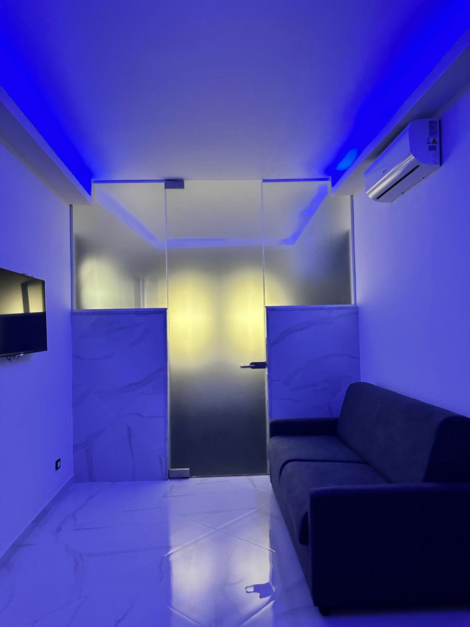 Apartament La Dimora Di Dominique Bari Zewnętrze zdjęcie